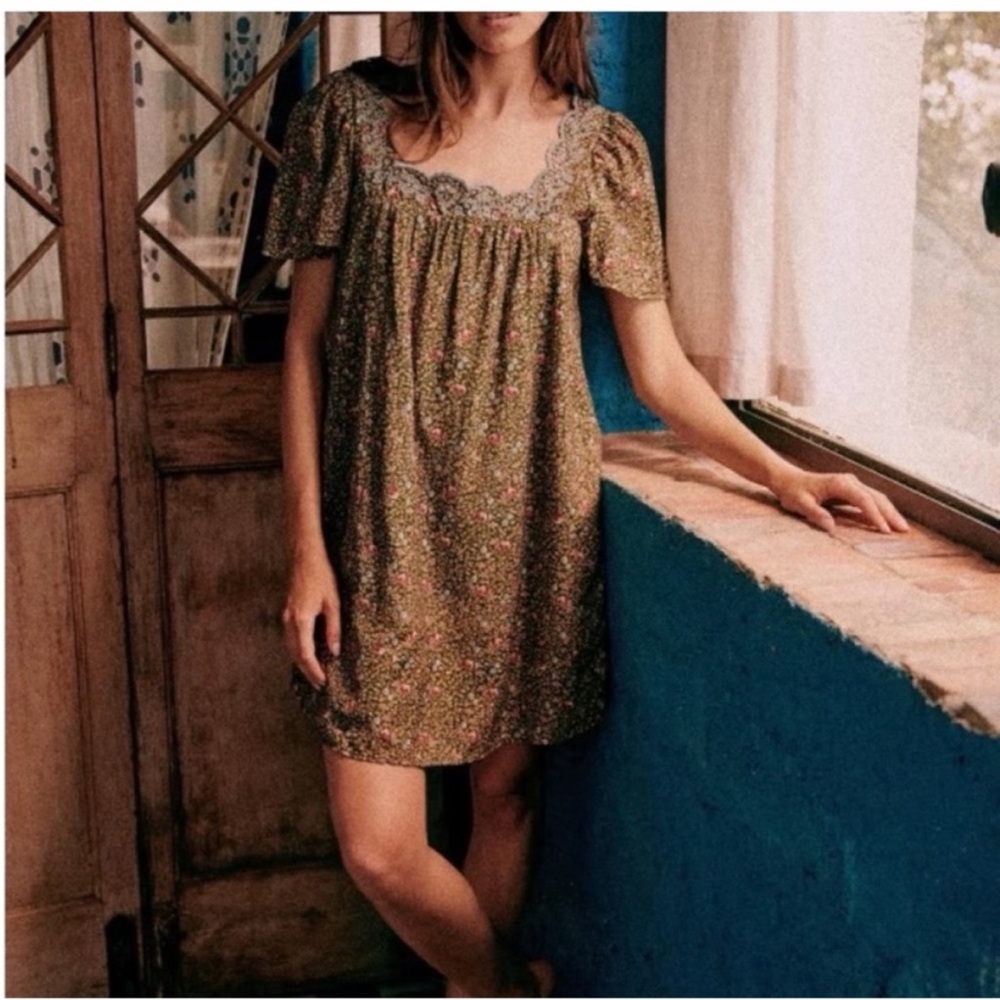 NWOT Sezane Caitlin Mini Baby Doll Embroidered Dress size 34/XS